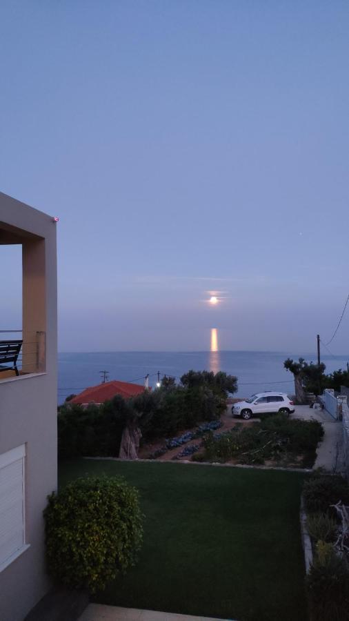 Villa With Aegean Views Akhladheri ภายนอก รูปภาพ